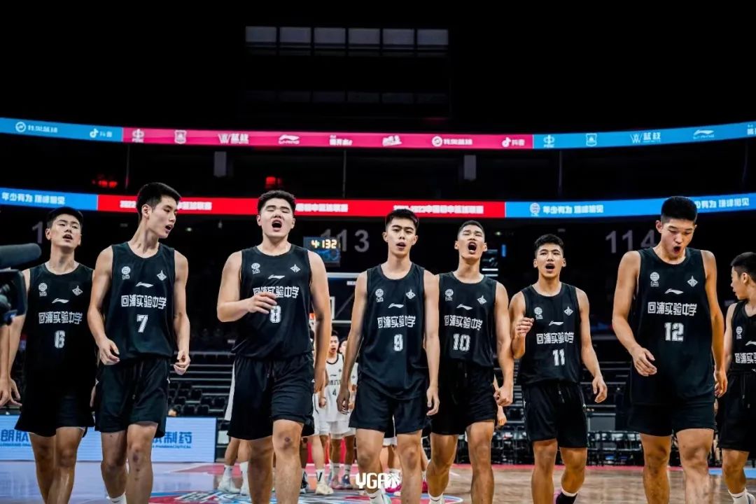 怀化篮球最强高中生_怀化初中篮球冠军_怀化三中篮球队