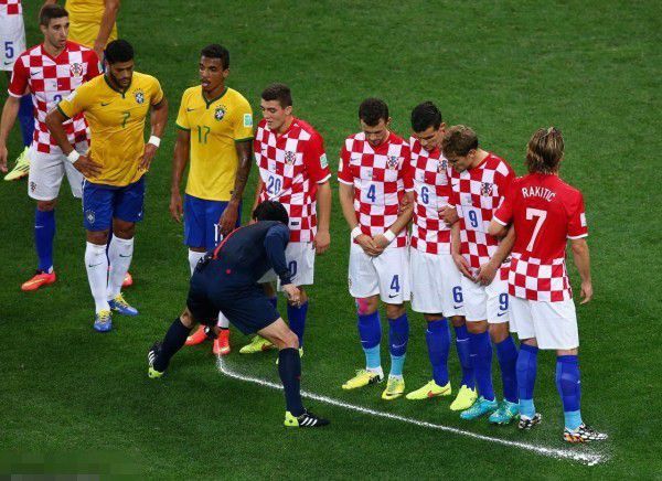国际足球理事会(IFAB)公布2019/